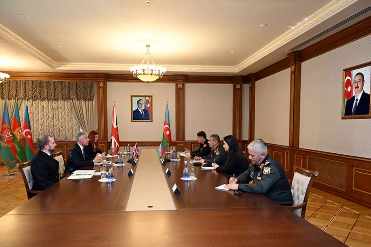 Azerbaijani Defense Minister Holds Meeting with British Ambassador to Baku
