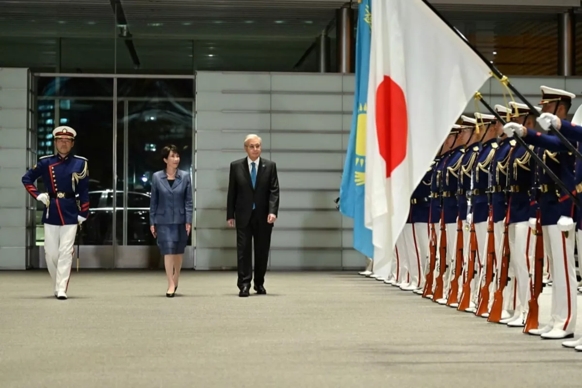 Japanese PM Hosts Ceremonial Welcome for Kazakh President