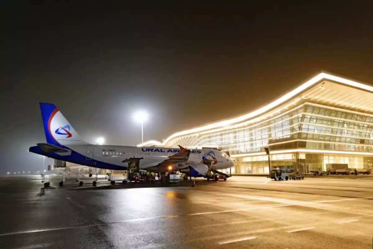 Samarkand Airport Launches New Routes to Baku