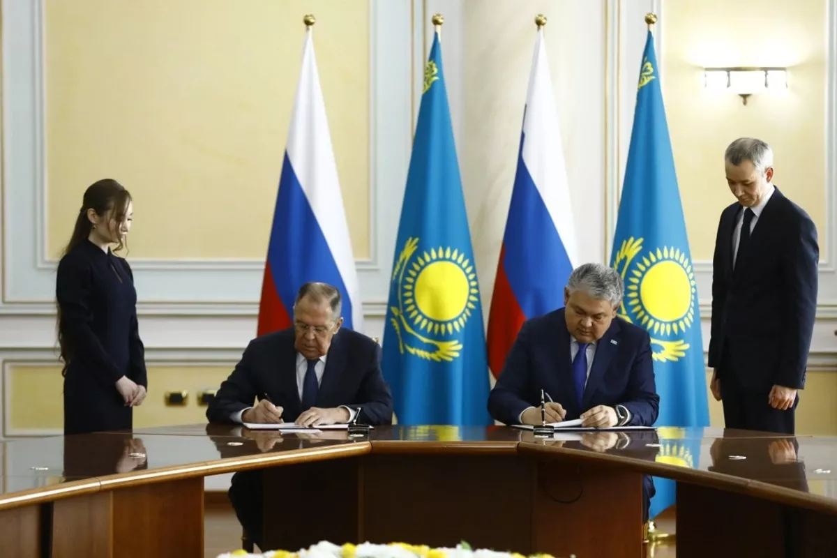 Kazakhstan, Russia Sign New Cooperation Roadmap for 2027–2028