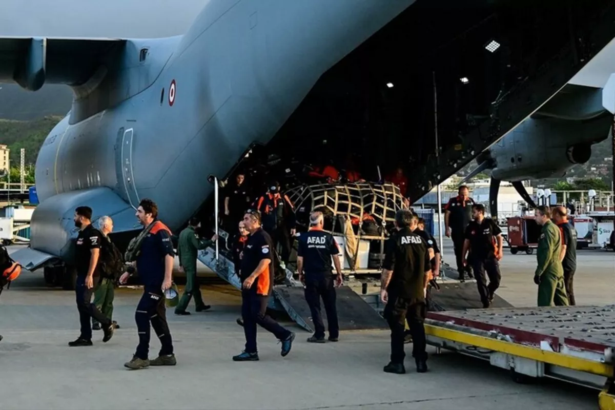 Turkish Rescue Teams Arrive in Venezuela After Devastating Earthquakes