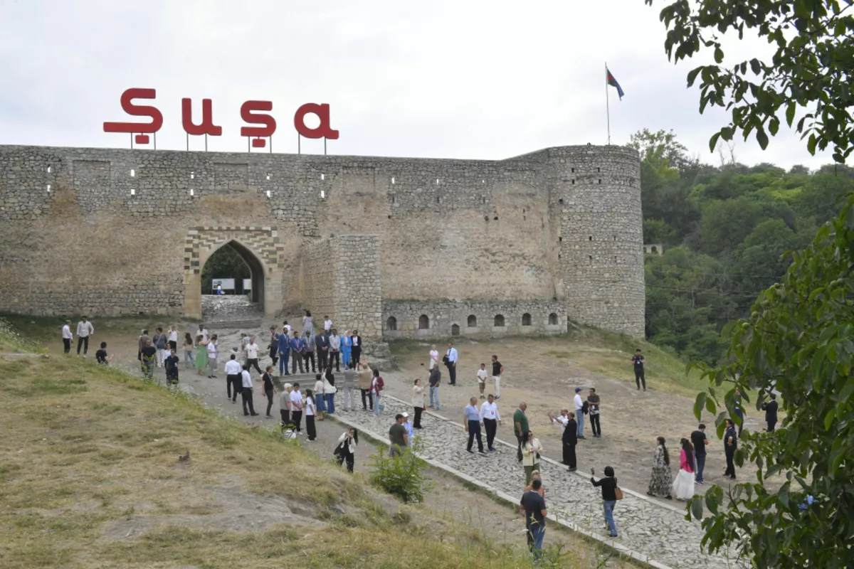Global Media Forum Participants Tour Historical Sites of Azerbaijan’s Shusha