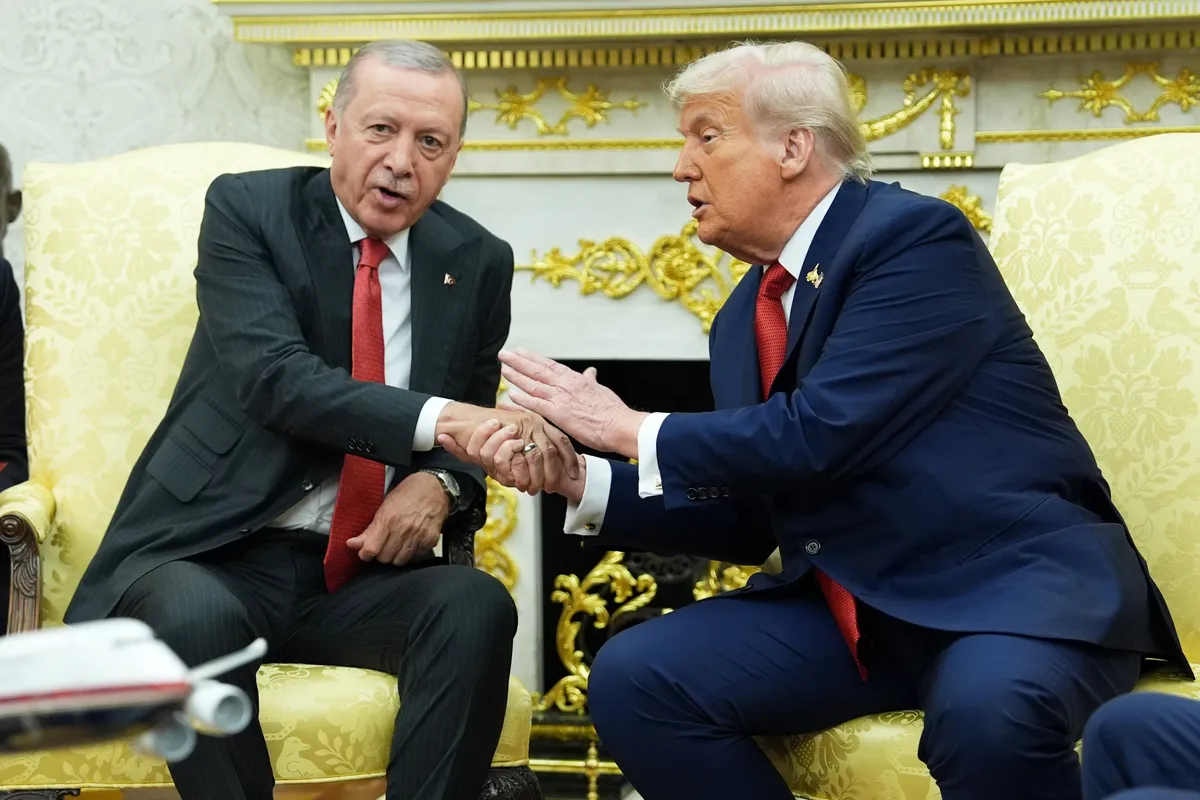 Erdogan, Trump Discuss Hormuz, Yemen and Ukraine War in Phone Call