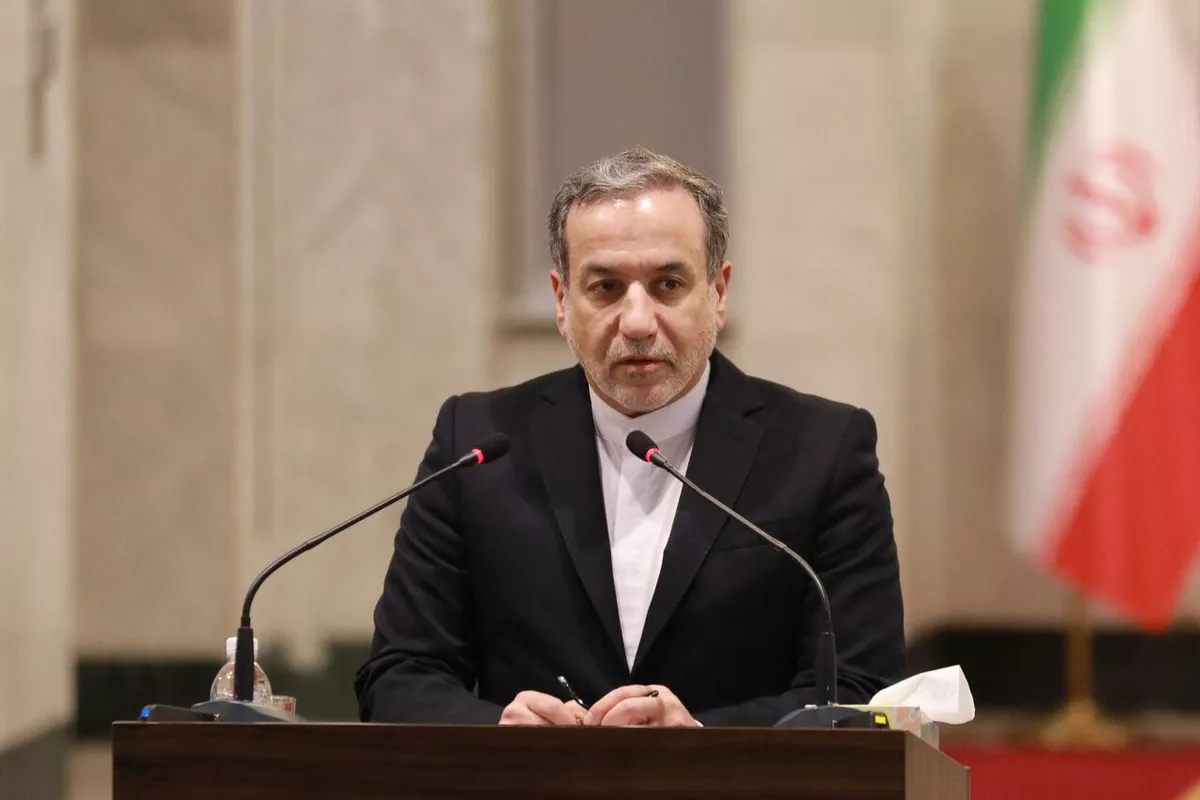 Araghchi Says Iran’s Missile Program Is Non-Negotiable