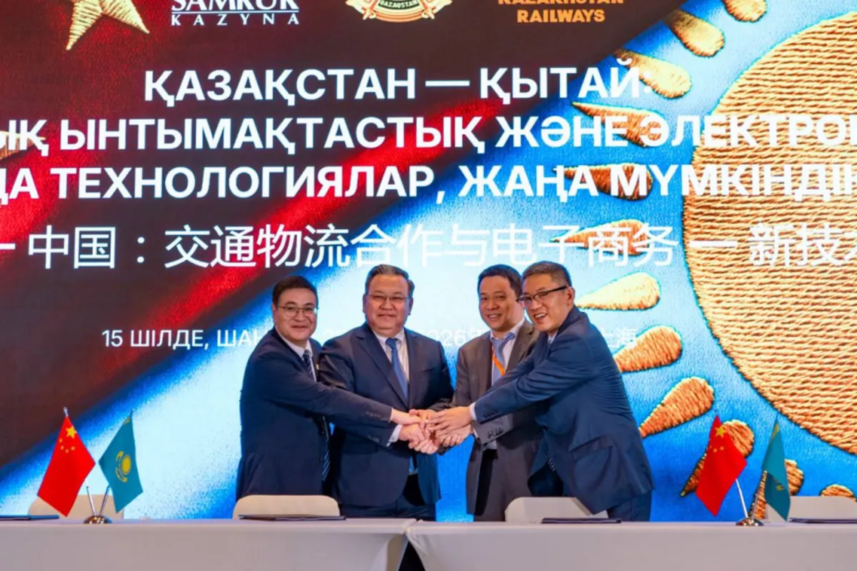 Kazakhstan Railways Signs Nearly $400 Million in Deals With Chinese Partners