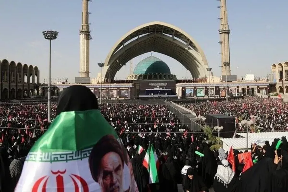 Hundreds of Thousands Gather in Iran to Honor Late Ali Khamenei