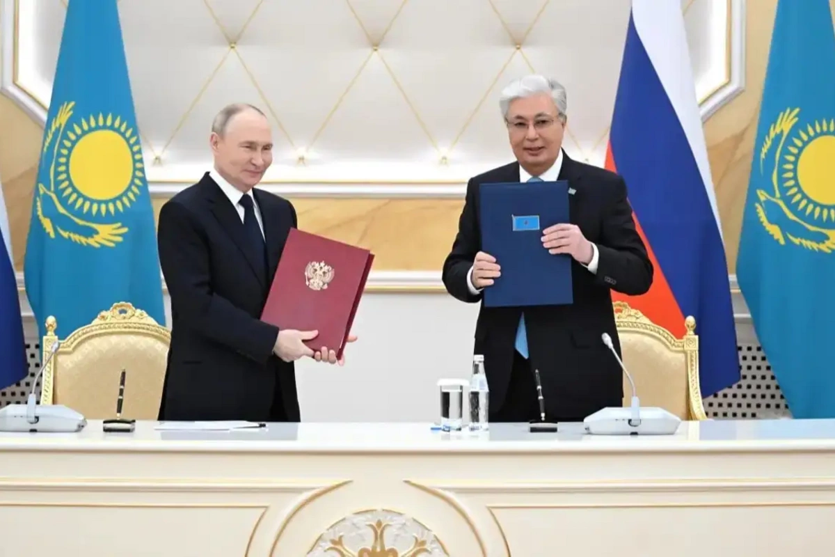 Russia, Kazakhstan Ink Documents to Enhance Strategic Partnership