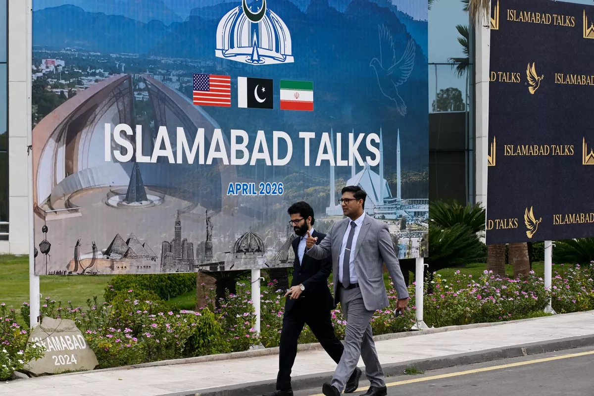 Date for US-Iran Talks Still Pending as Pakistan Pushes for Dialogue