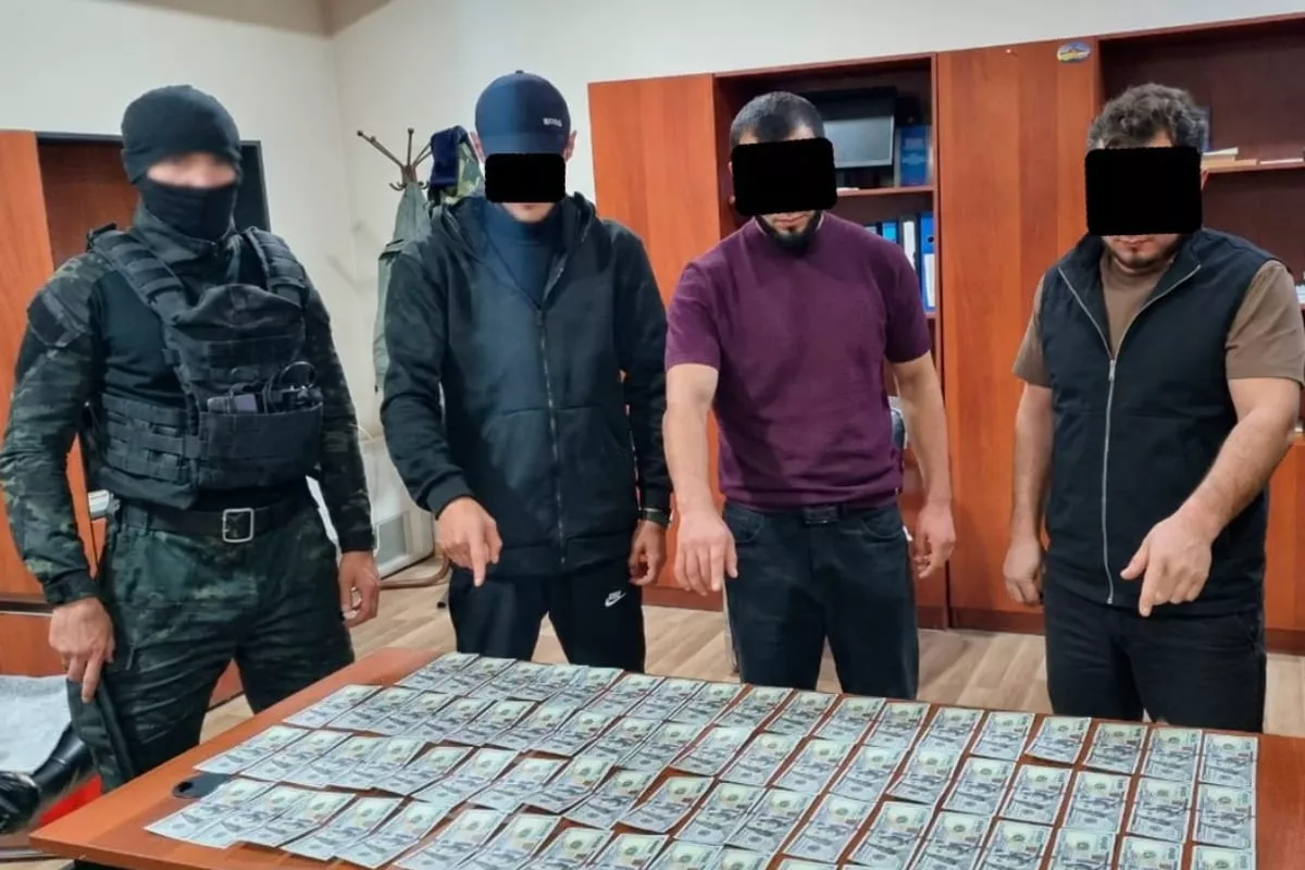 Uzbekistan Detains 3 Suspects Over Sale of Counterfeit US Dollars