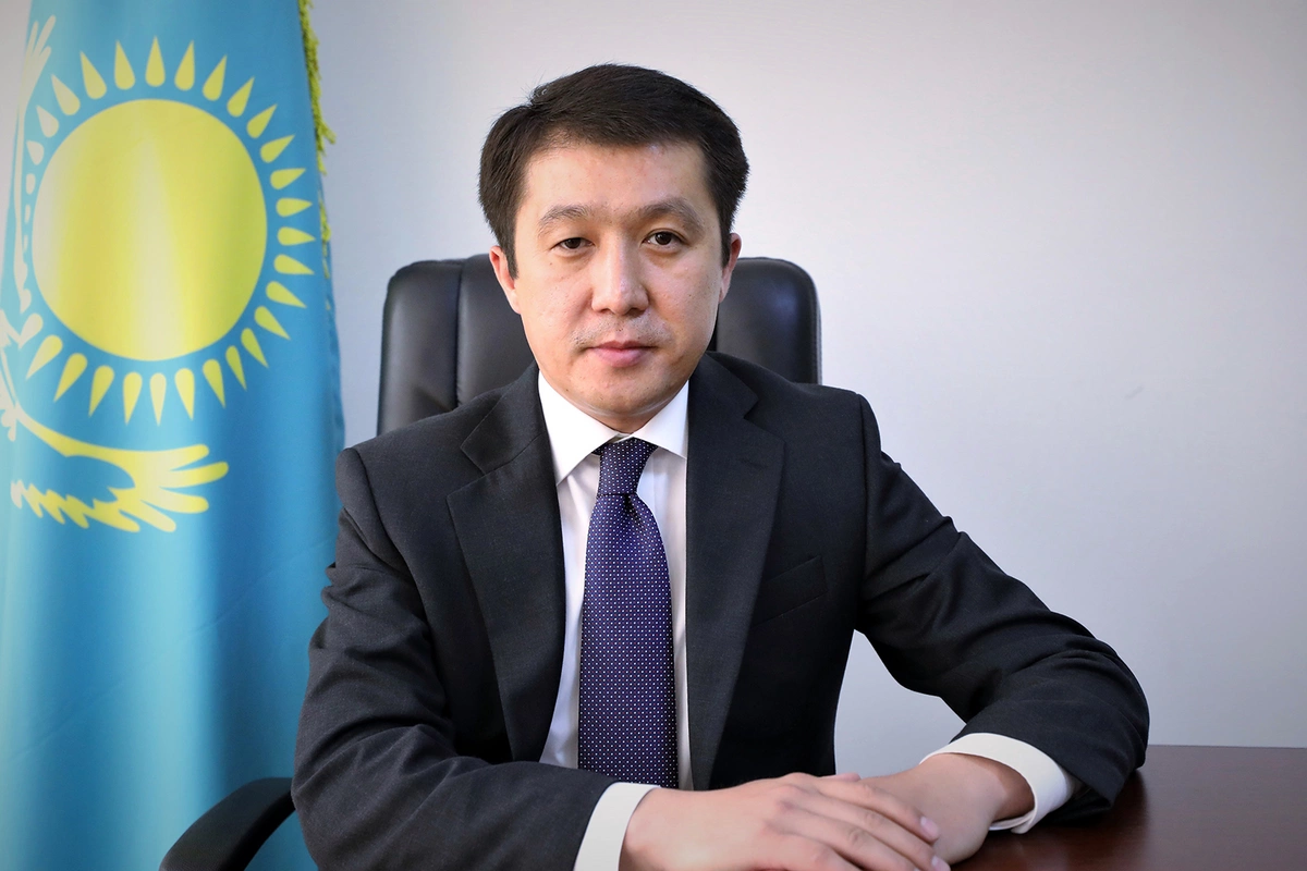 AZAL Crash Investigation Near Aktau Advances to Evidence Review, Says Kazakh Minister