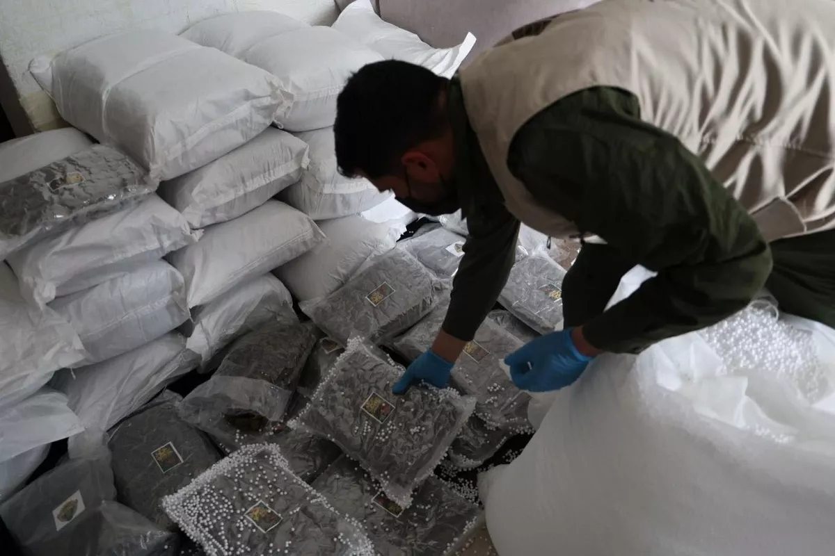 Türkiye and Syria Confiscate $6.6 Million Worth of Drugs in Joint Raid