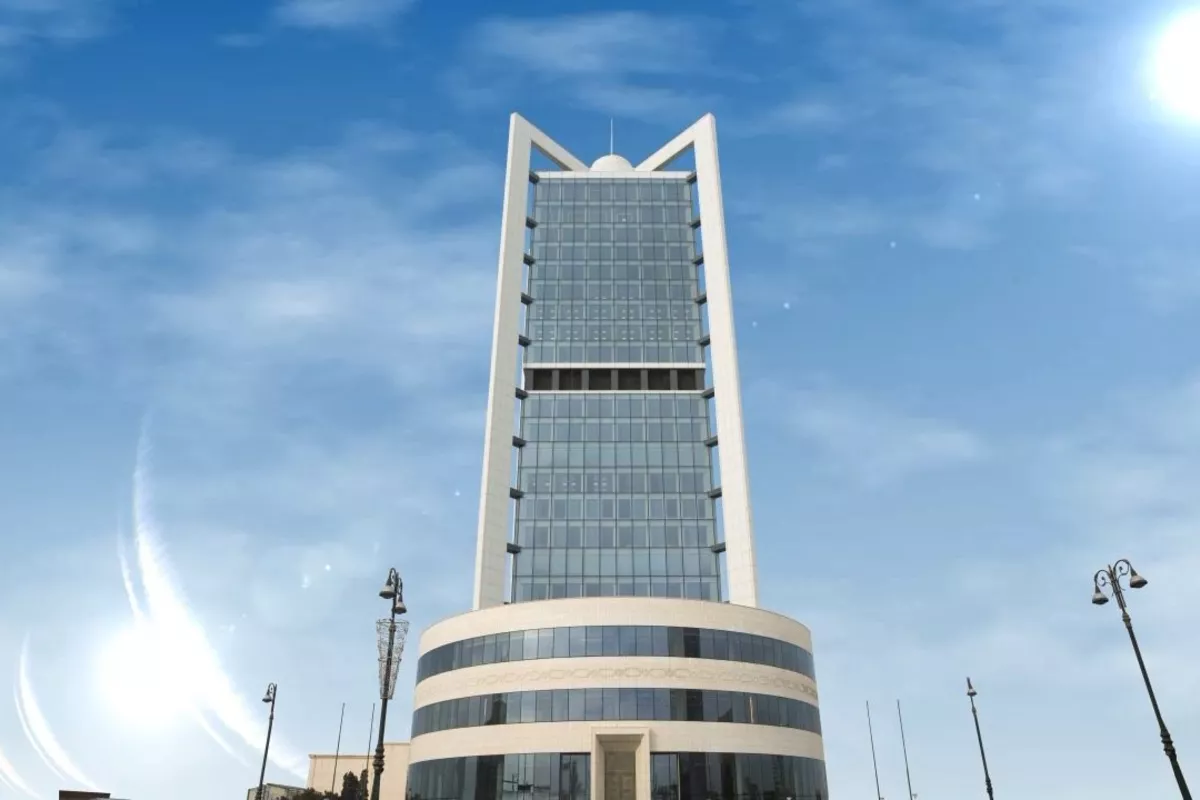 Azerbaijan’s Oil Fund Emerges as Global Investor in Infrastructure and Innovation