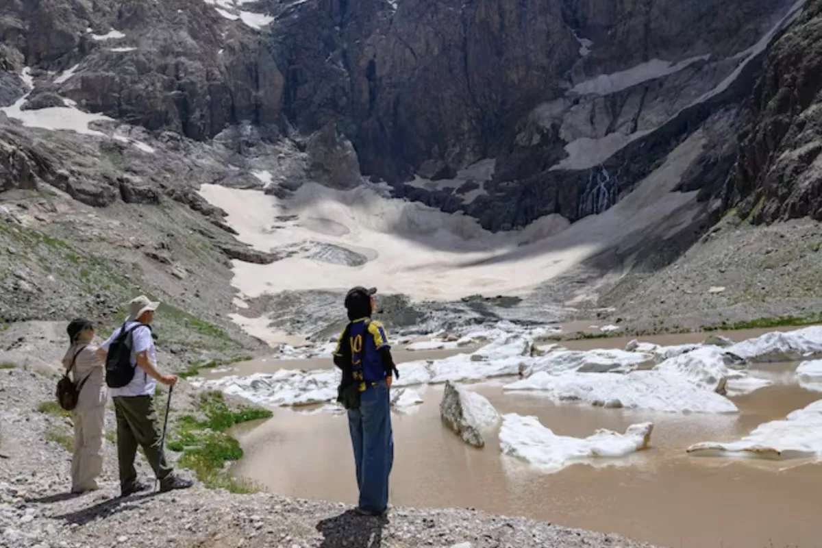 Türkiye's Glaciers Melting Rapidly Due to Climate Change