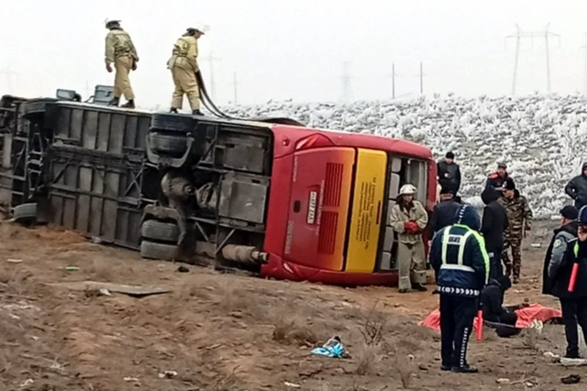 Bus Accident in Uzbekistan's Navoi Leaves 2 Dead, 9 Injured