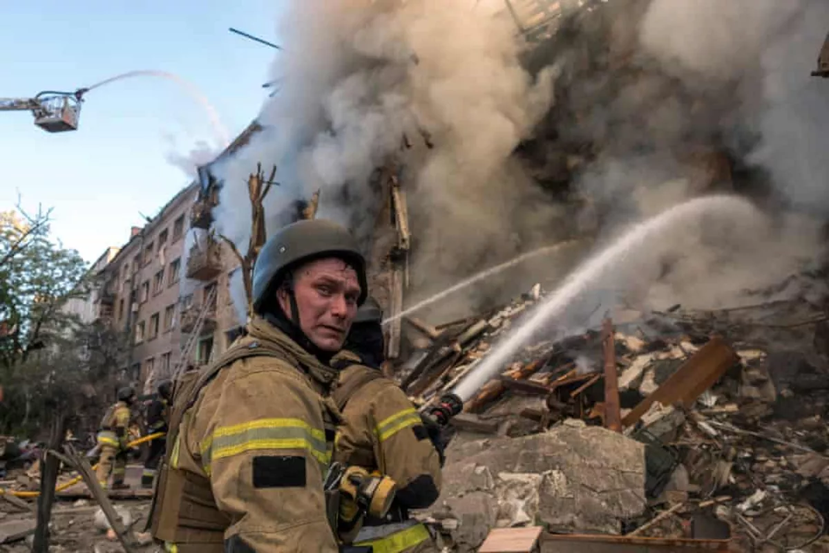EU Vows to Keep Diplomats in Kyiv Despite Russian Threat