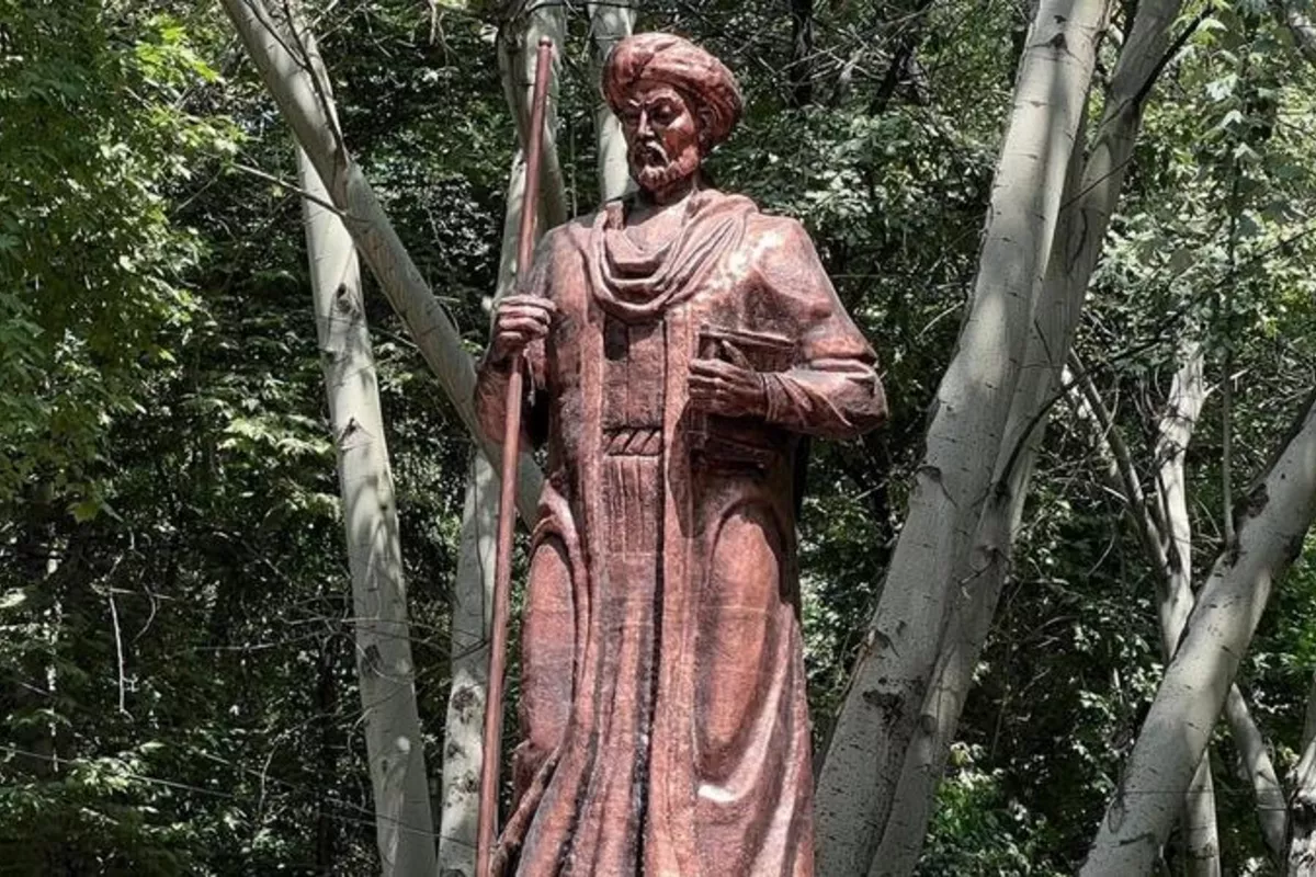 Kyrgyzstan Pays Tribute to Great Uzbek Poet with New Monument in Osh