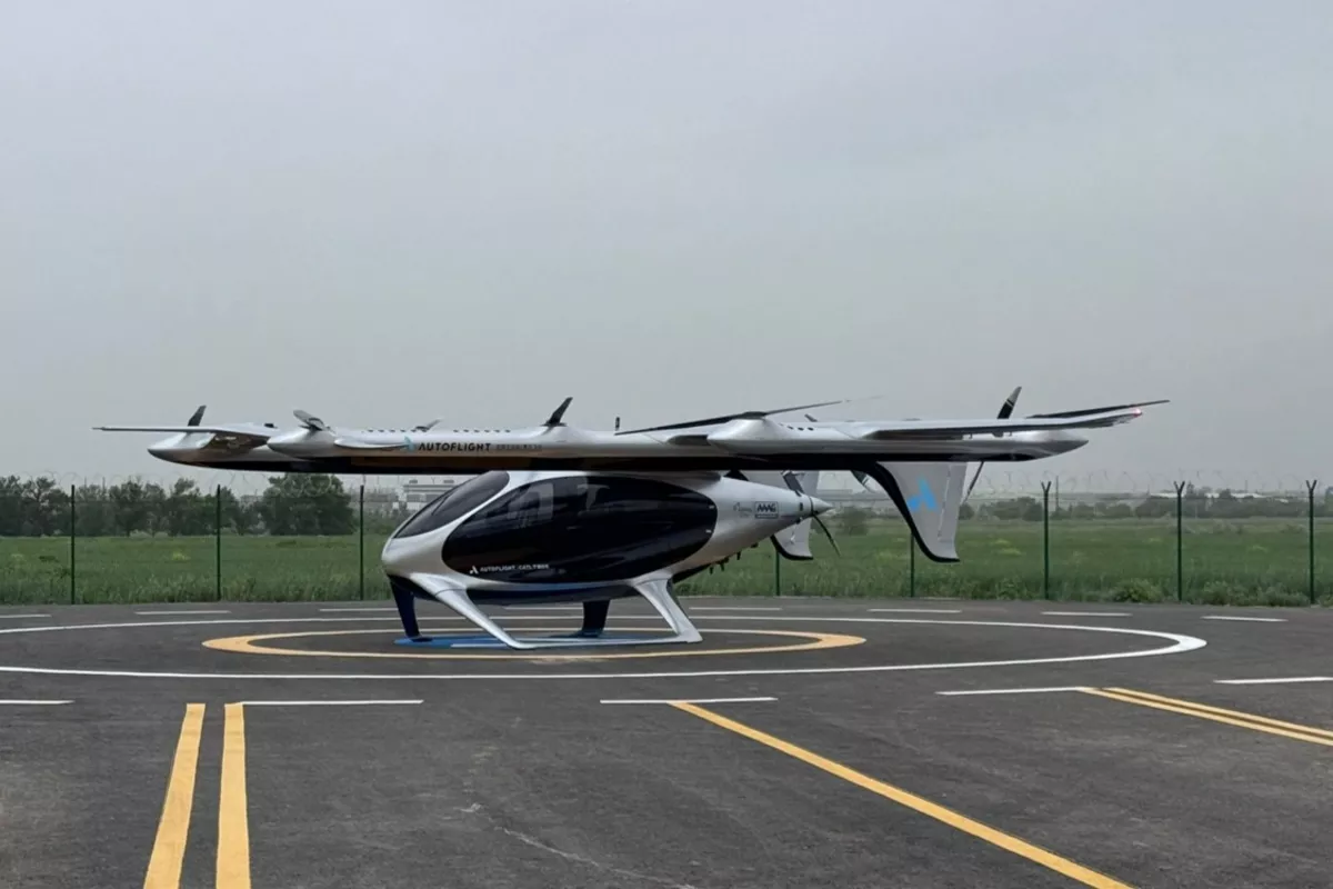 Kazakhstan Starts Air Taxi Tests in Boost for Urban Mobility - VIDEO