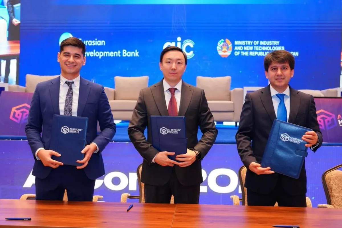 Tajikistan, Eurasian Development Bank Sign Landmark AI Cooperation Agreement in Dushanbe