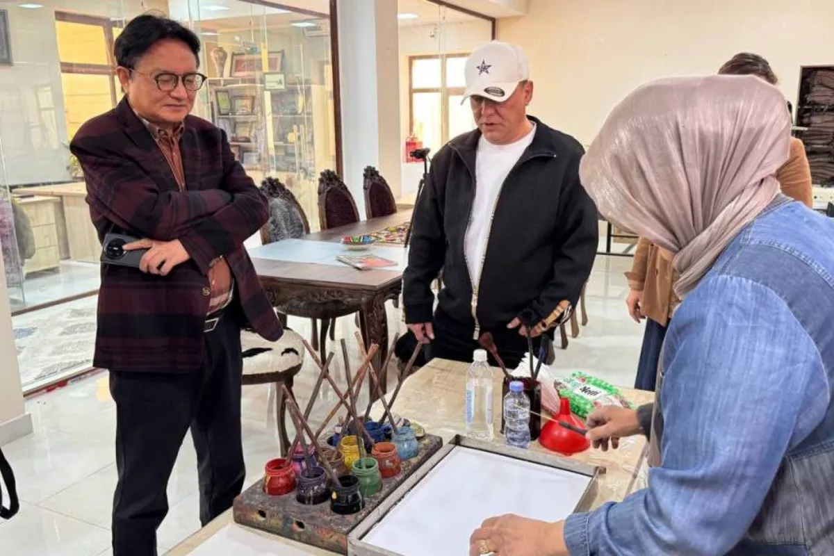 Uzbekistan and China Strengthen Collaboration in Handicraft Sector