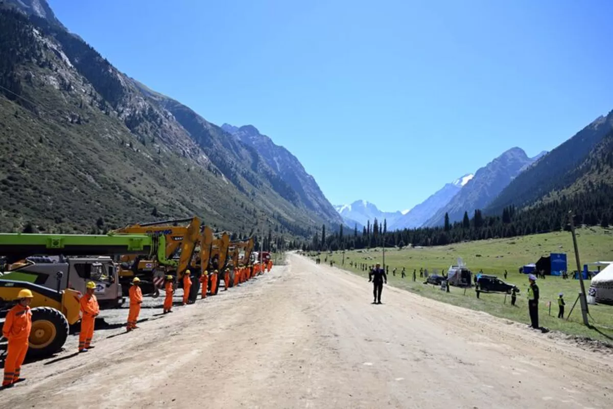 Kyrgyzstan Launches Construction of Key Highway Linking to China’s Xinjiang