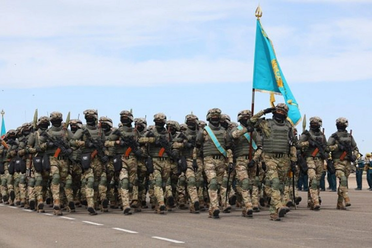 Kazakhstan Approves Military Reserve Duty to Strengthen Combat Efficiency