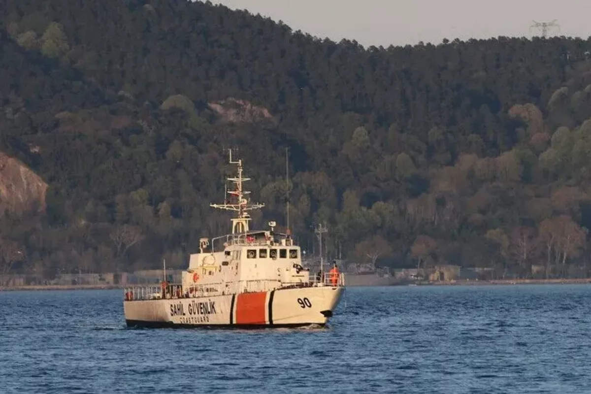 Two Turkish Ships Collide Off Silivri, 10 Crew Members Missing