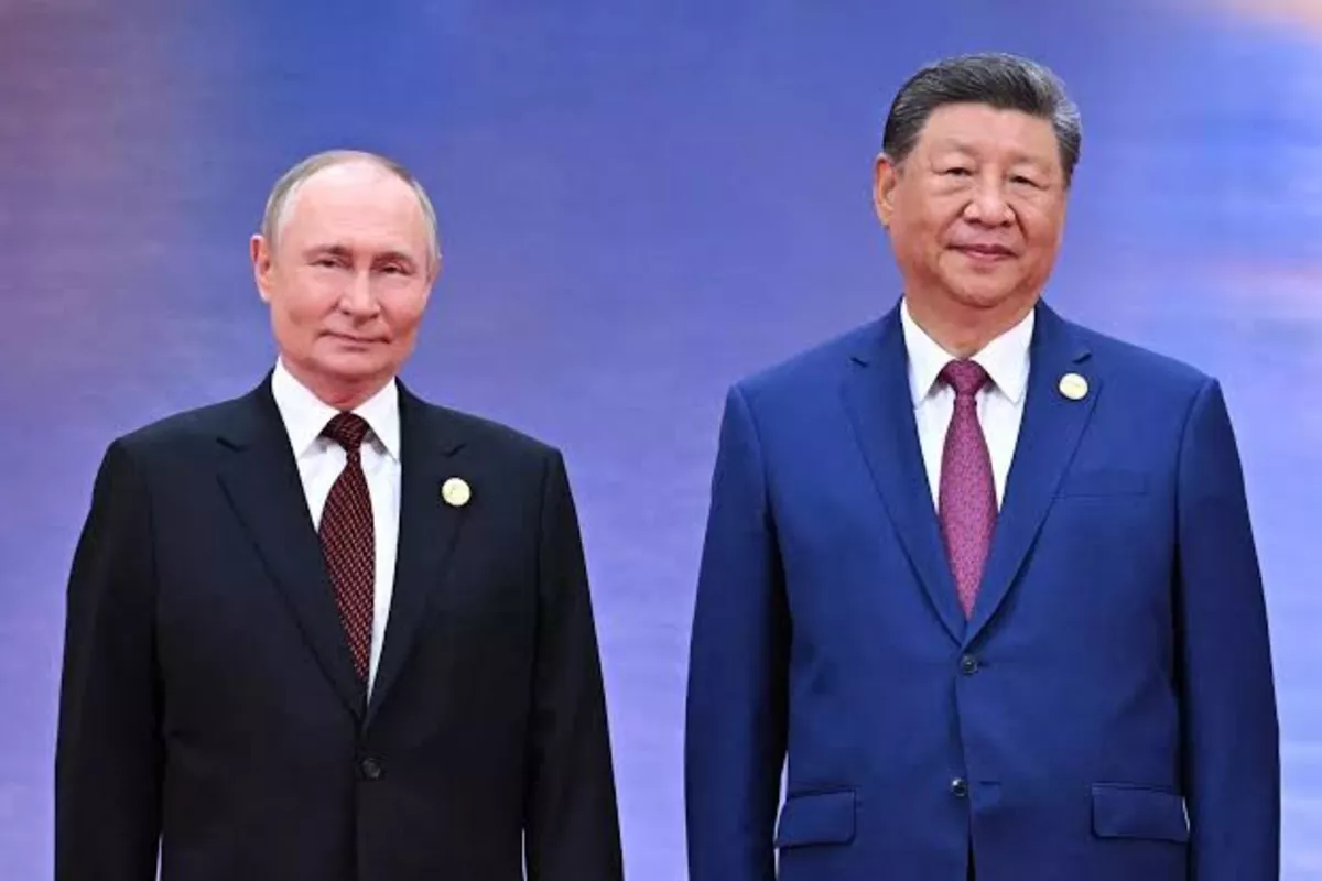 Russia Ready to Make Visa-Free Travel with China Permanent, Putin Says