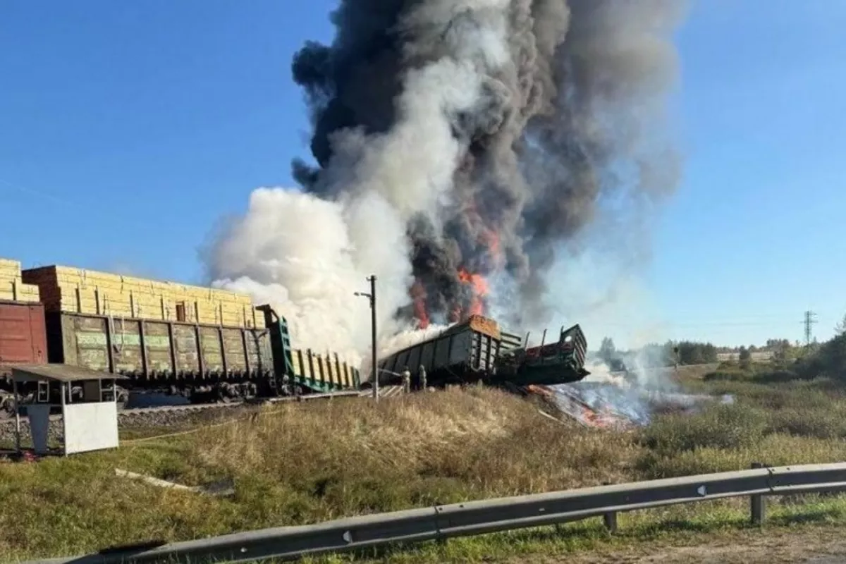 Fuel Train Derails and Catches Fire After Truck Collision in Russia’s Smolensk Region