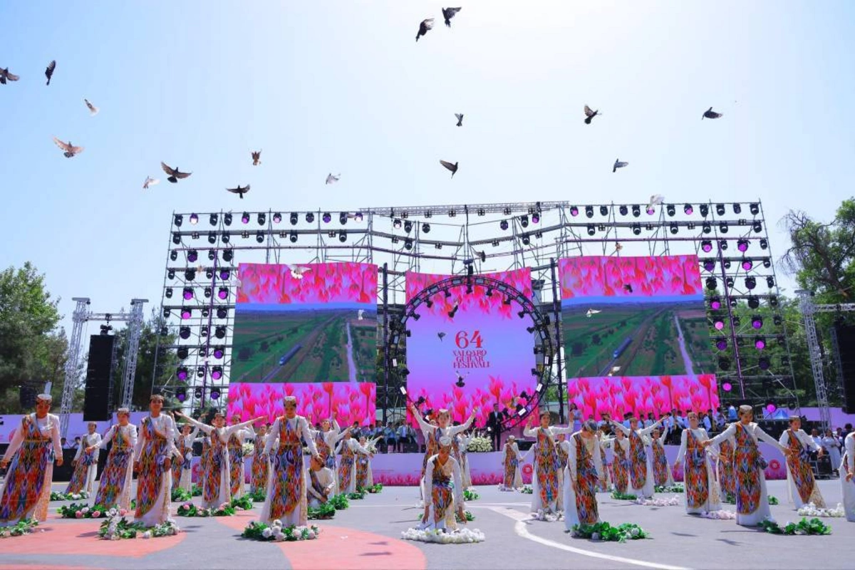 Flower Festival Kicks Off in Uzbekistan's Namangan