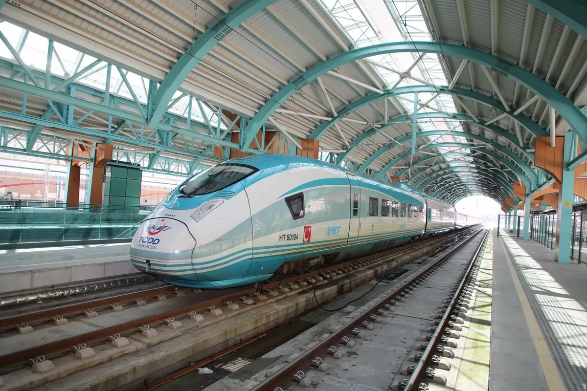 Türkiye Expands and Modernizes Rail Network Over Two Decades