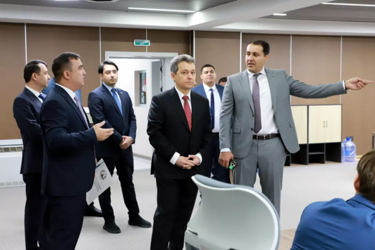 Uzbekistan, Tajikistan Strengthen Digital Cooperation During Ministerial Visit to Dushanbe