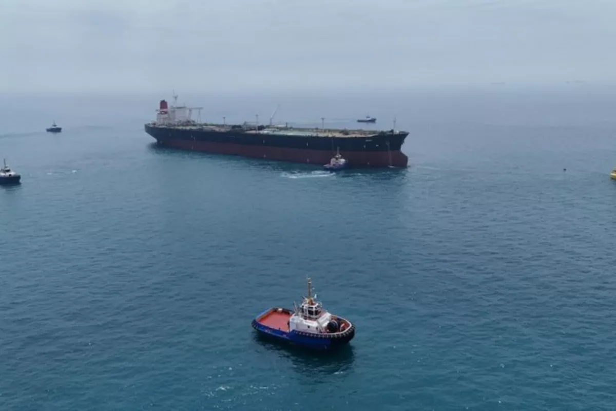 How Much Oil is Going Through Hormuz? Why Data Doesn’t Match US Claims