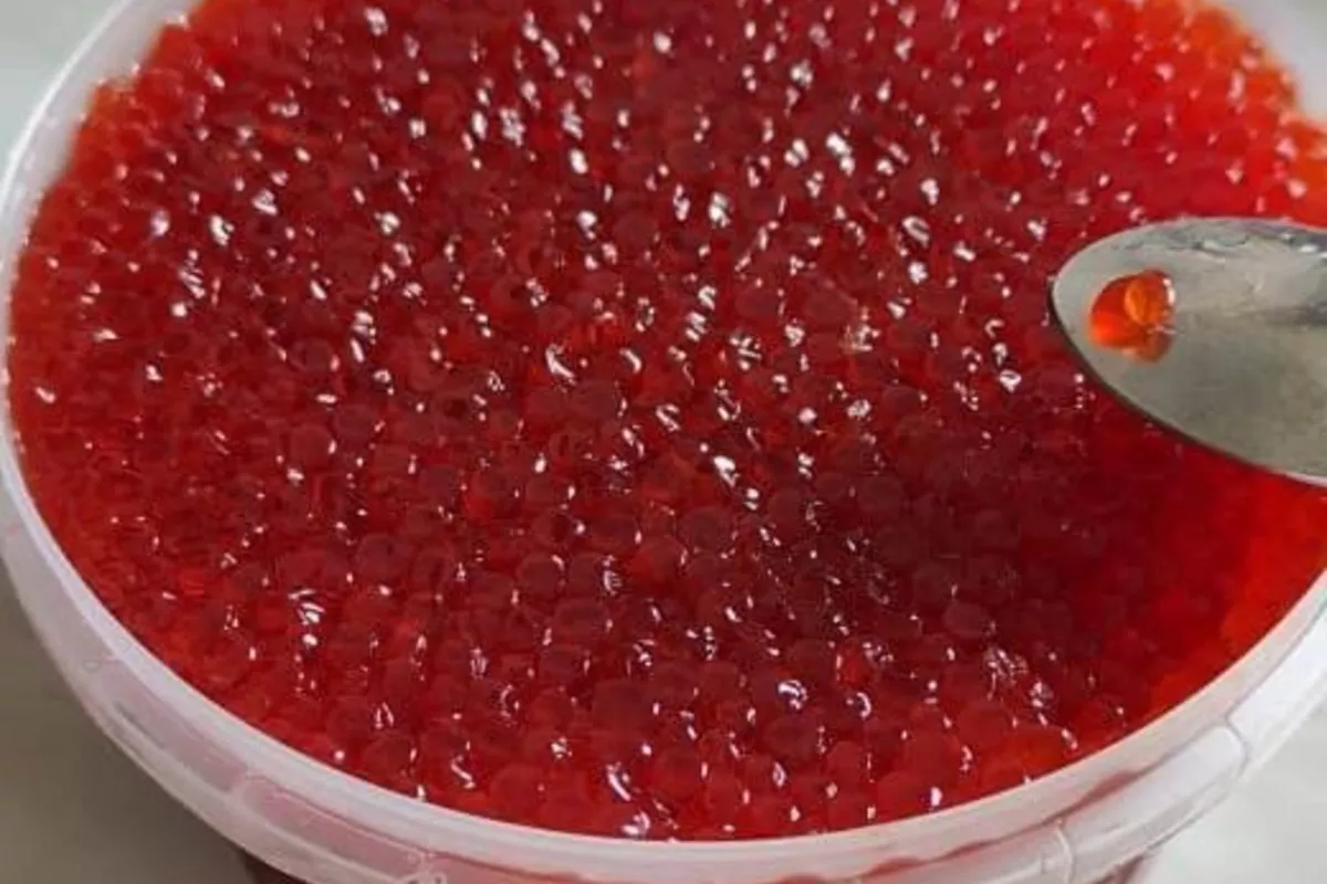 Azerbaijan Turns to Kazakhstan for Caviar Alternatives