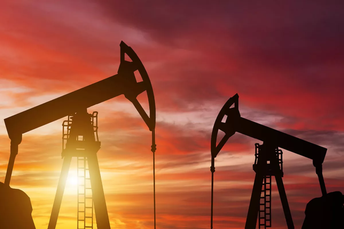 Azerbaijani Oil Price Rises Slightly