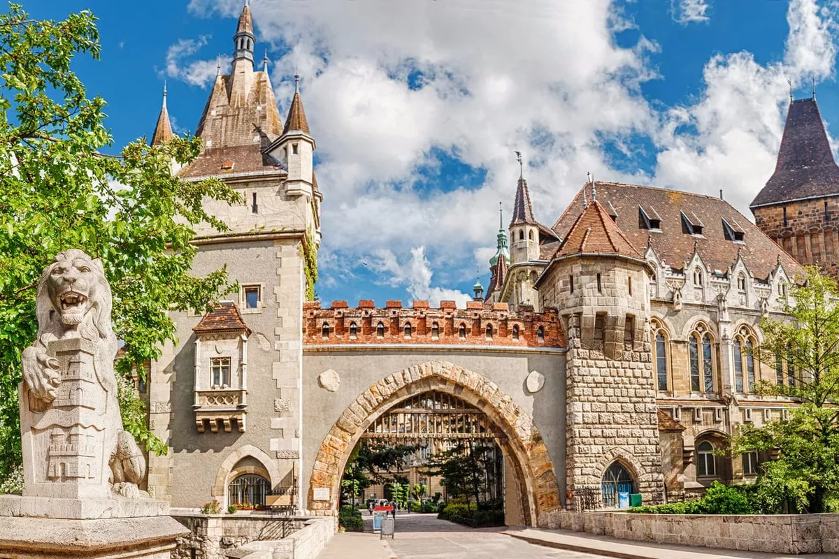 Magyar Hungary and Central Asia