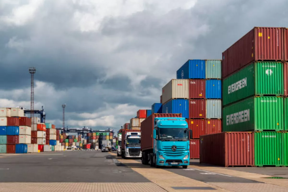 Turkmenistan Sees Growing Trade with Russia