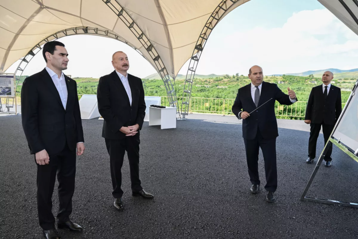 From Ruins to Renewal: Azerbaijani, Turkmen Leaders Tour Fuzuli
