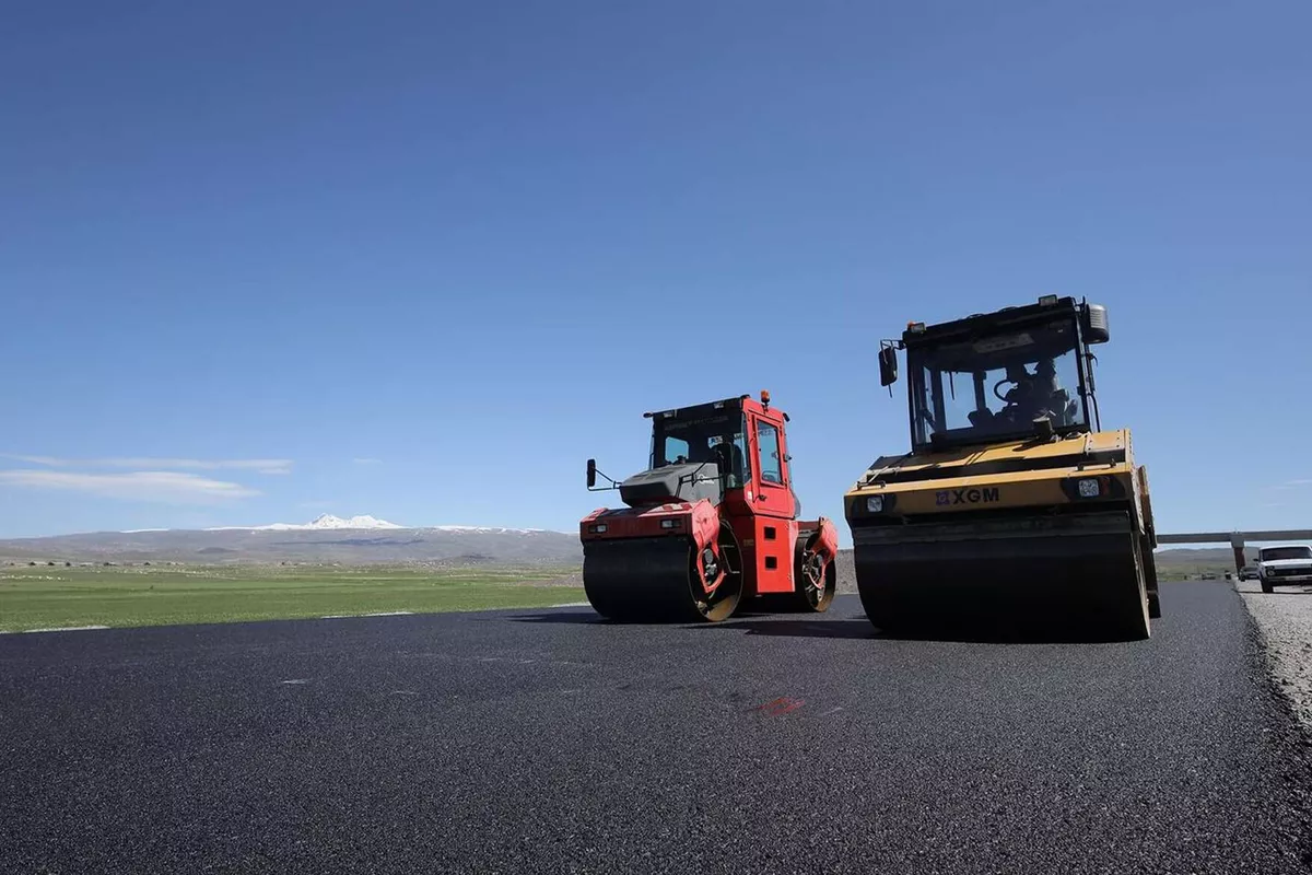 Armenia Sets 2027 Deadline for Key Highway Link to Iran