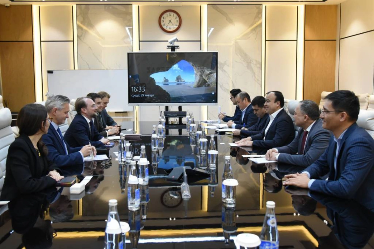 Uzbekneftegaz, Japan’s MUFG Bank Explore Cooperation Opportunities