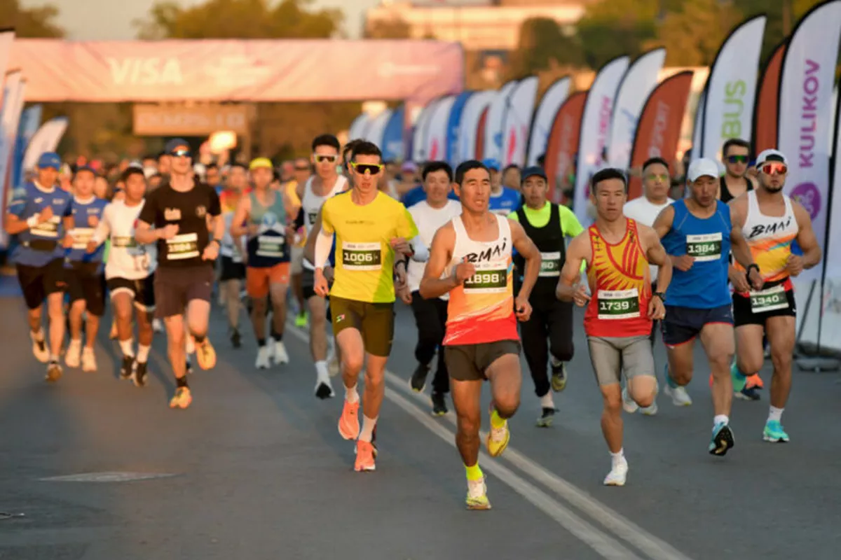 Thousands Race Through Kyrgyzstan's Bishkek in Snow Leopard Marathon for Sport and Conservation