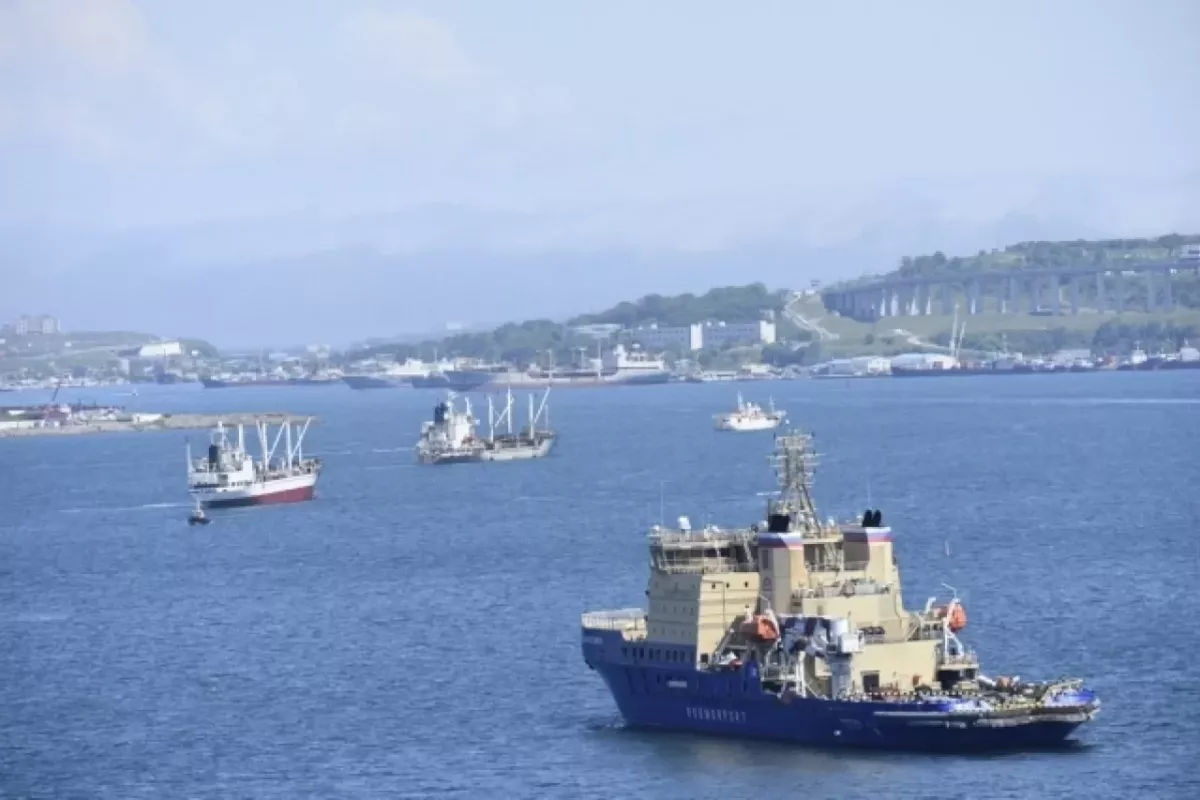 Bosphorus Cruise Ends in Crash at Türkiye's Istanbul Villa