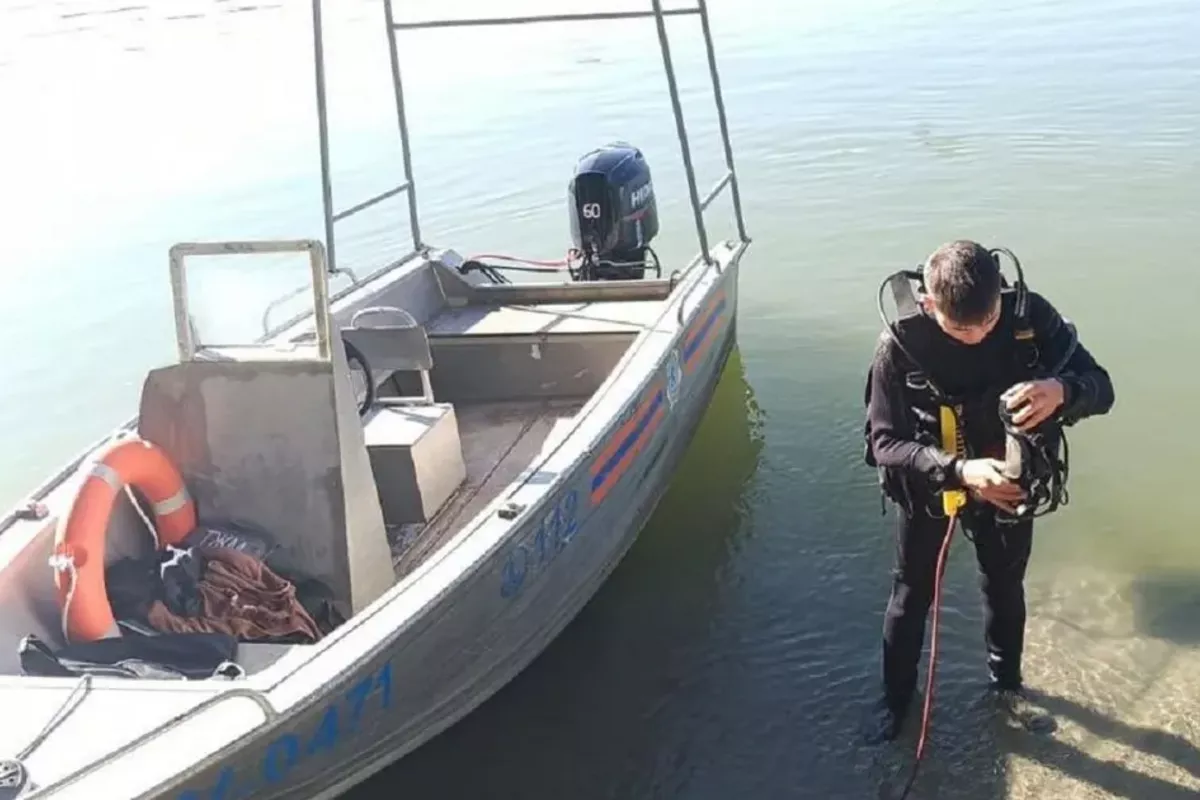 Boat Capsizes on Irtysh River in Kazakhstan, One Person Missing