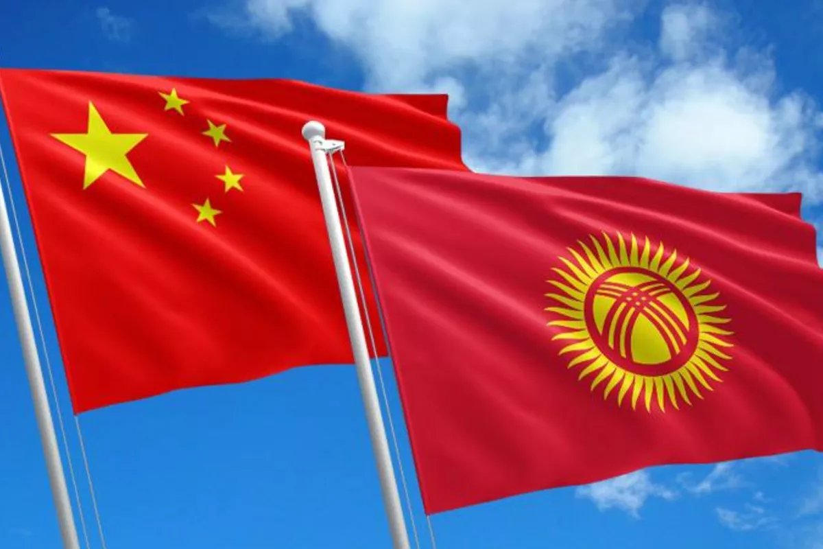 Chinese Premier Holds Talks with Kyrgyz Prime Minister