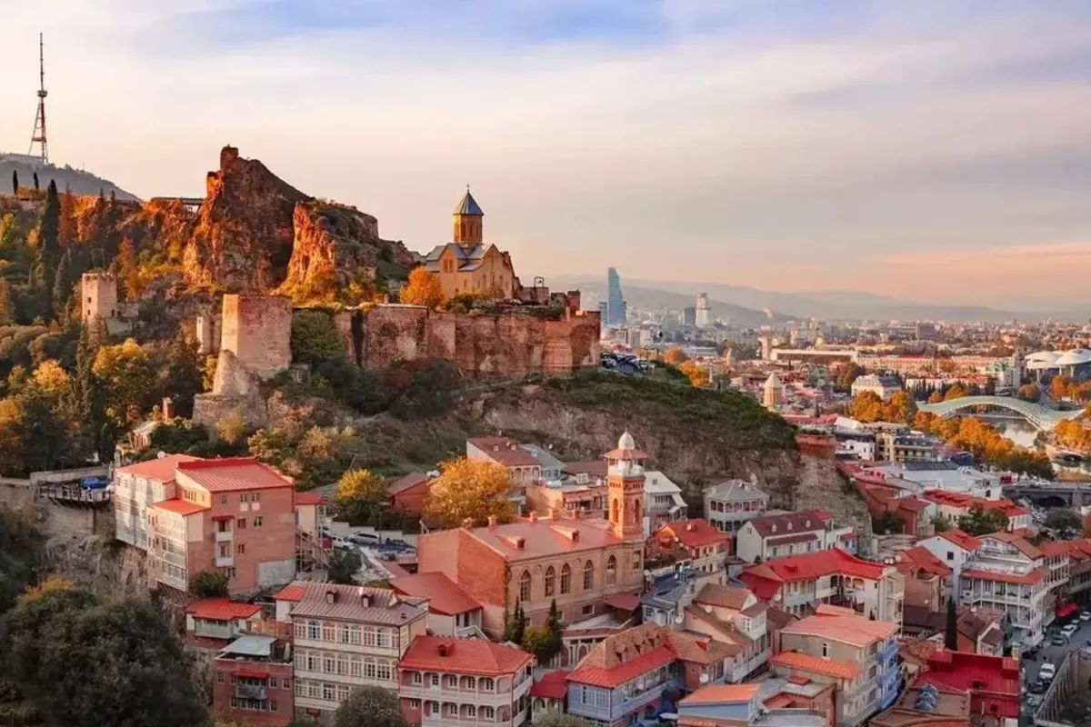 Kazakhstan Fuels Growth in Georgia's Tourism as Visitor Numbers Rise