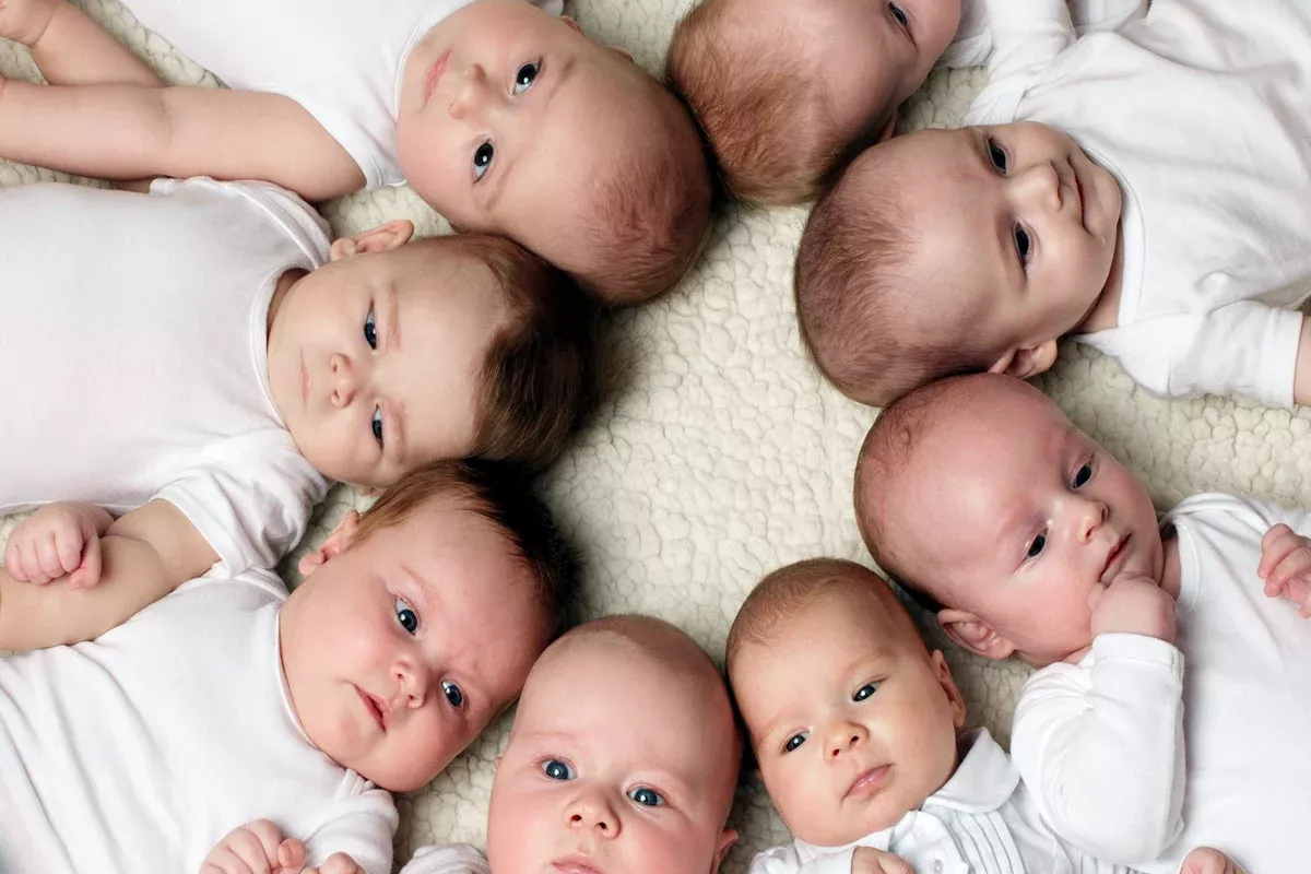 Kazakhstan Rings in Independence Day with Over 700 Newborns