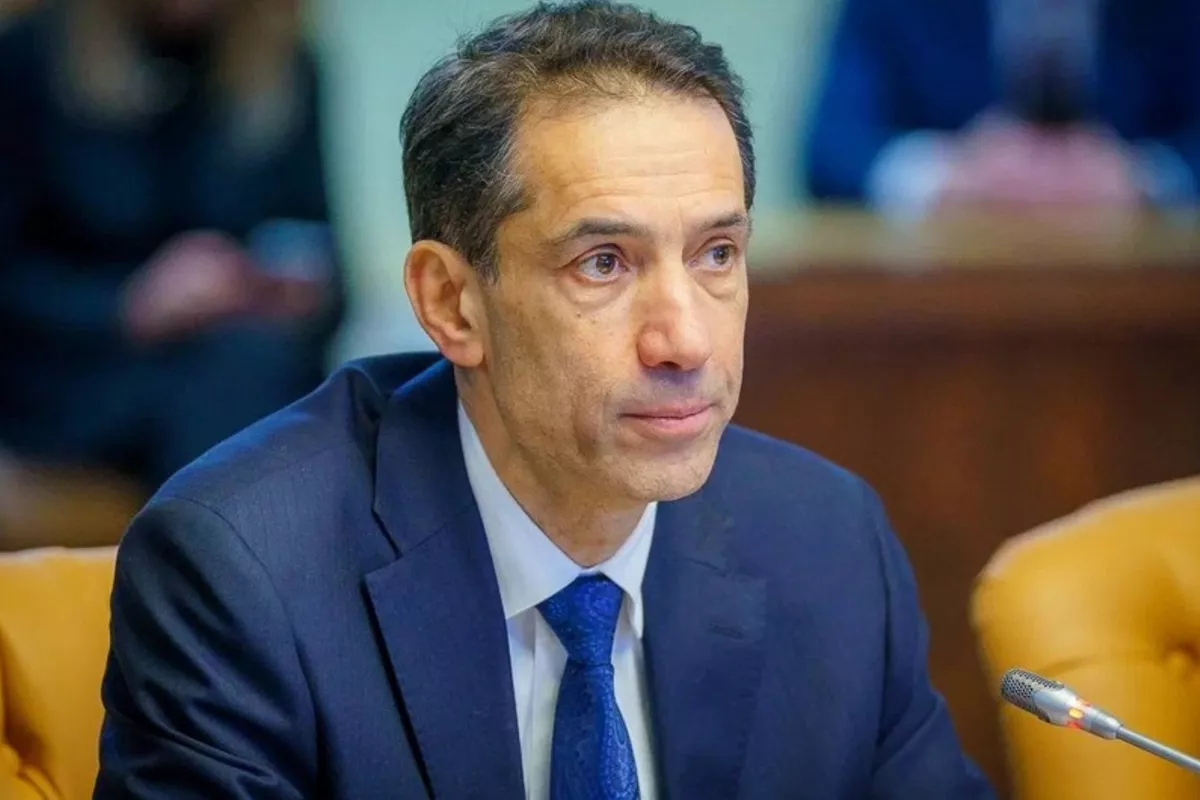 Azerbaijani Ambassador Departs Russian Foreign Ministry Building