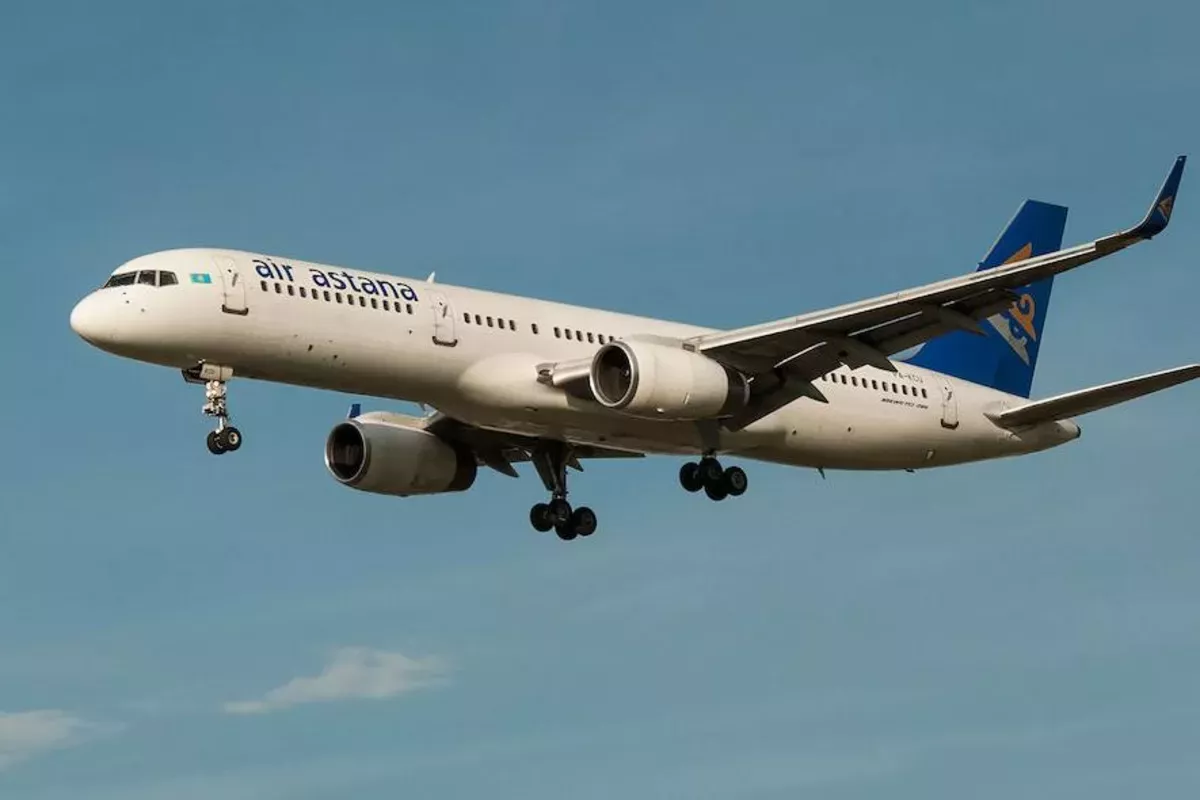 Kazakhstan's Air Astana Signs Landmark Deal with Boeing for Up to 15 Dreamliners