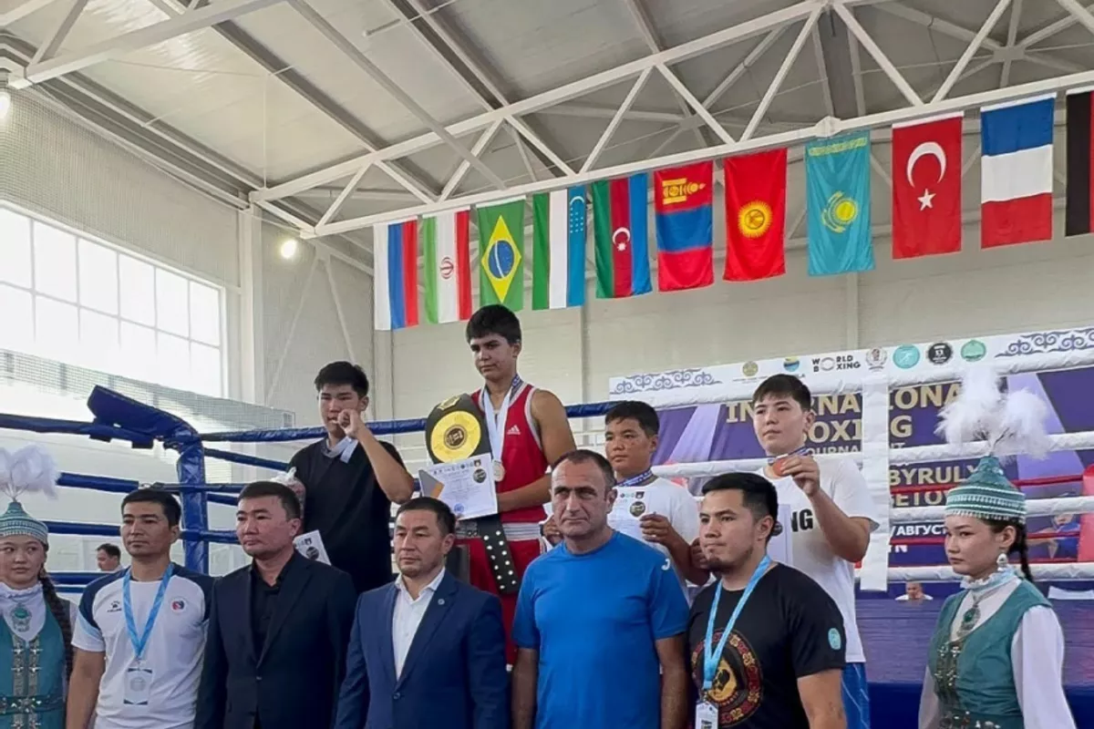 Azerbaijani Boxers Claim Two Gold Medals in Kazakhstan