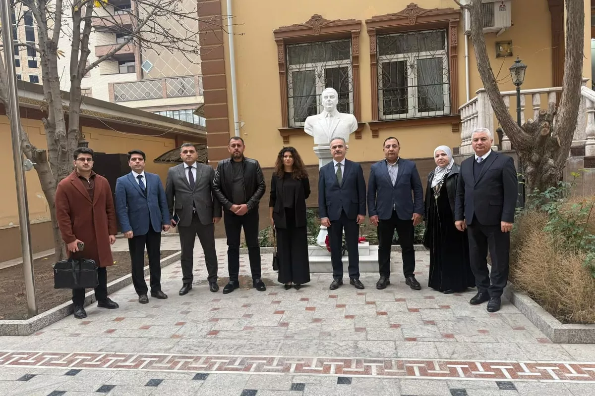 Azerbaijan Embassy in Tajikistan Hosts Ceremony in Honor of Heydar Aliyev