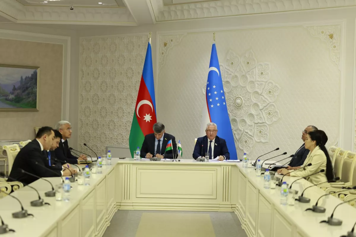 Azerbaijani, Uzbek Parliamentary Groups Explore Deeper Cooperation on 30th Anniversary